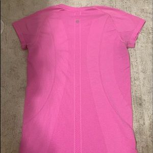 Lululemon Women's Running Short Sleeve Shirt